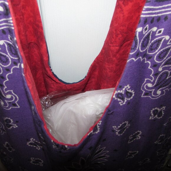 Bandana Reversible Sides Hobo Bag - Picture 10 of 16